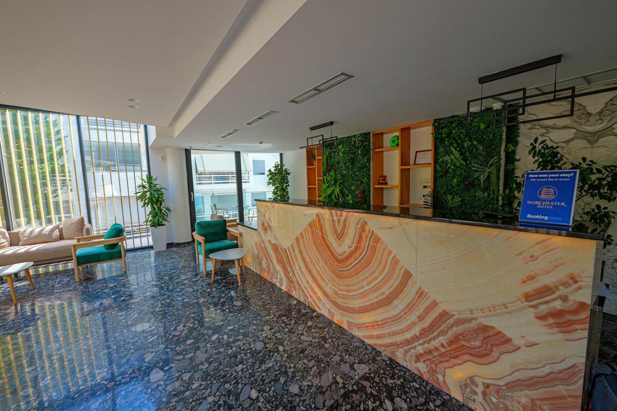 Dorchester Hotel ซารานเดอ ภายนอก รูปภาพ